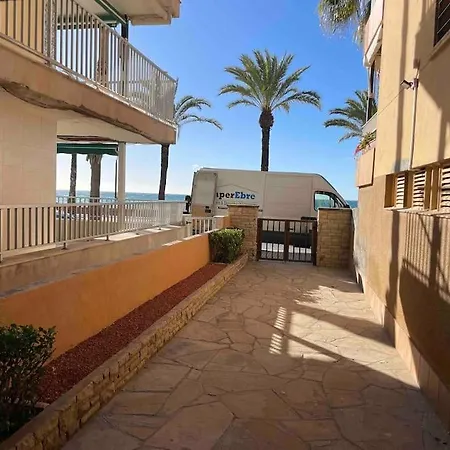 Fabulous Front Sea Penthouse Apartment *