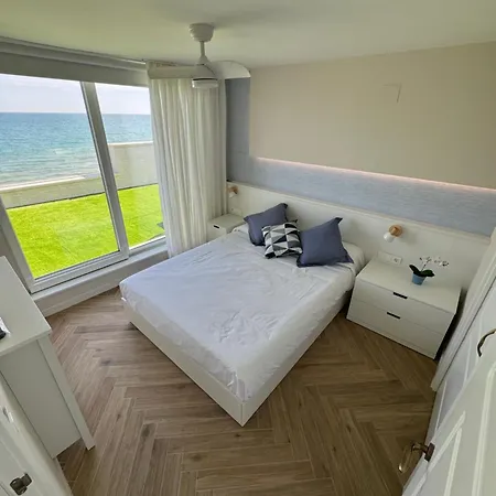 Fabulous Front Sea Penthouse * Salou